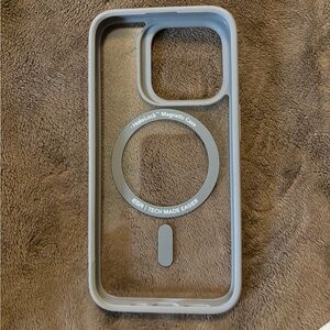 Apple iPhone Mag safe case for 15 pro